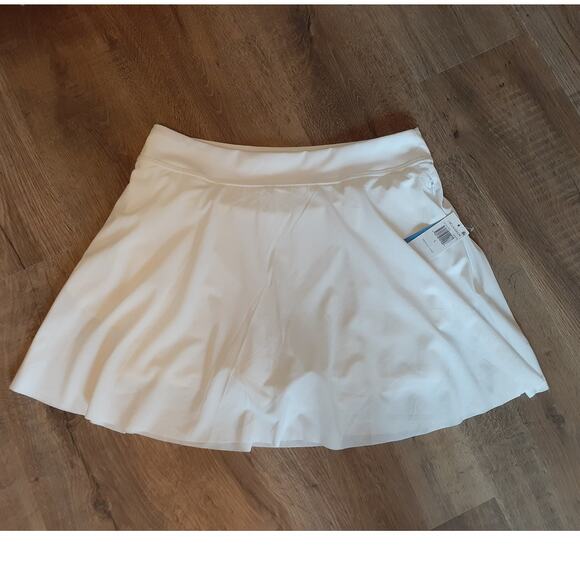 J. McLaughlin Pants - J. McLaughlin White Fernwood Golf Tennis Skort Performance L NEW Activewear